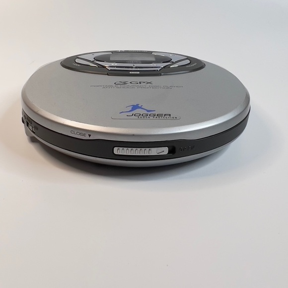 4C GPX C3974 Portable CD Player with Jogger Anti Shock Protection 45 Sec - Picture 3 of 9